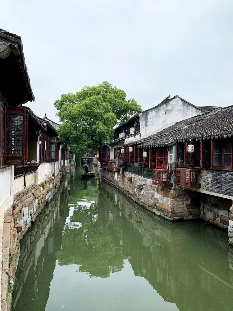 发现惊喜!选择工作时你会更看中收入还是喜好?带你了解冷知识的秘密!
